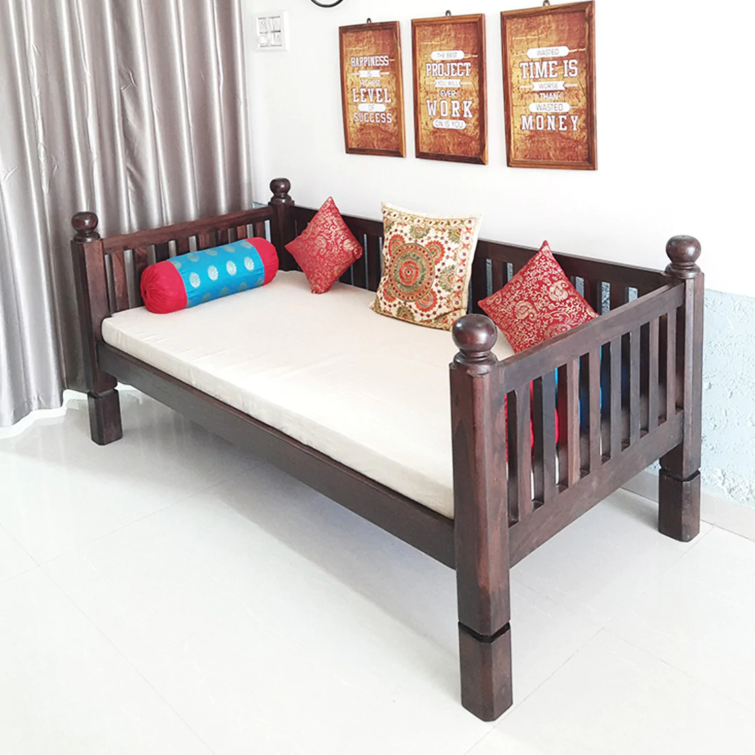 furniture shop in karaikudi