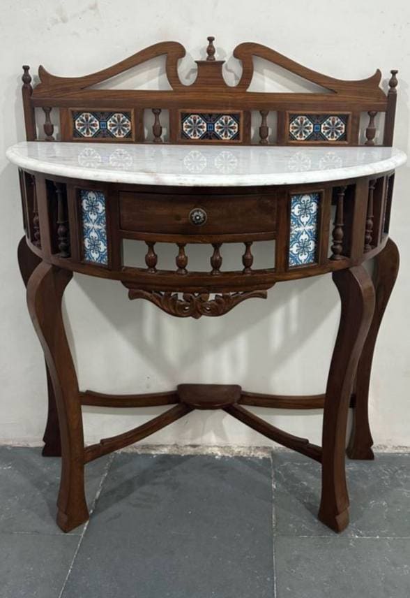 wooden furniture shop in karaikudi